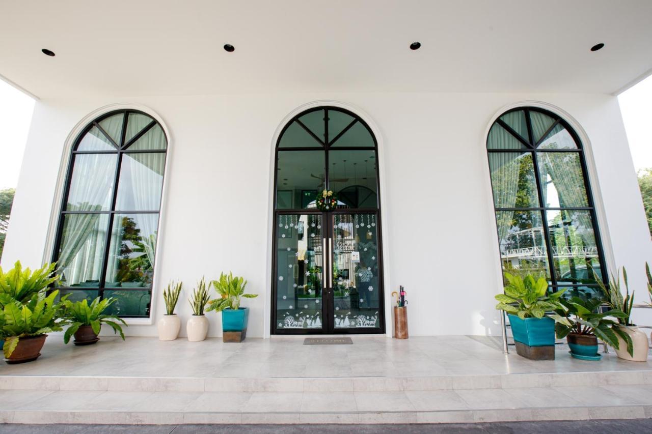 Le Lert Hotel Ratchaburi Exteriér fotografie