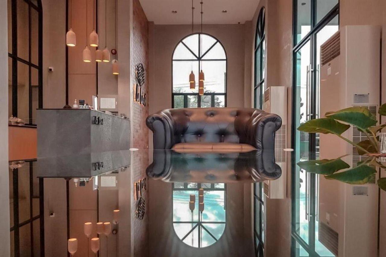 Le Lert Hotel Ratchaburi Exteriér fotografie